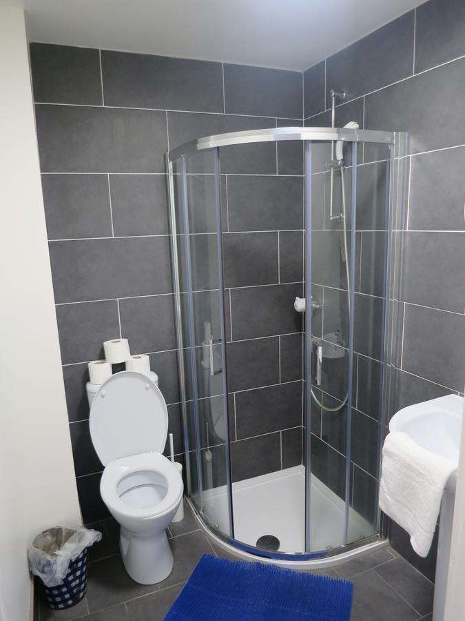 Rougey Lodge Hostel 번드런 외부 사진
