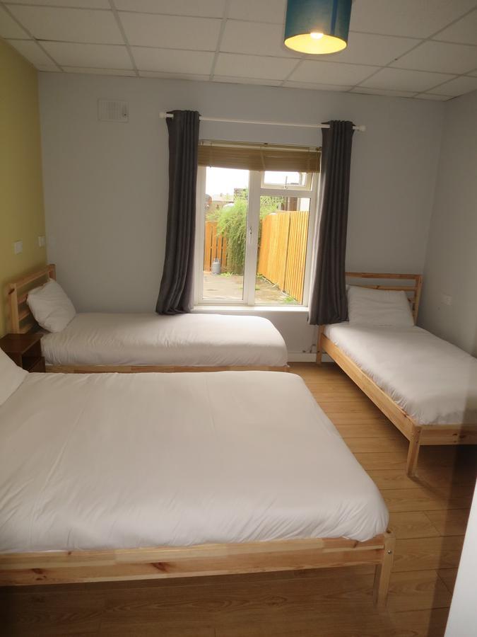 Rougey Lodge Hostel 번드런 외부 사진