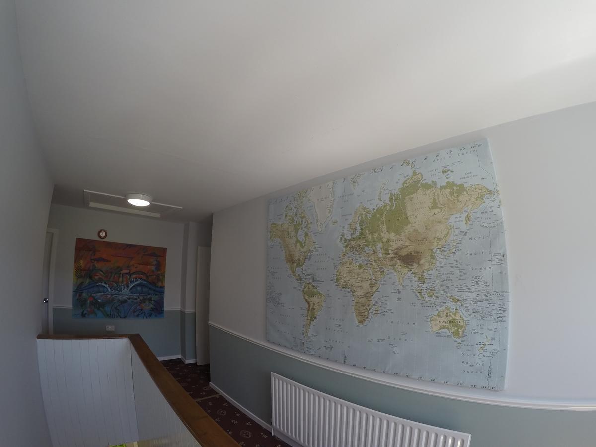Rougey Lodge Hostel 번드런 외부 사진