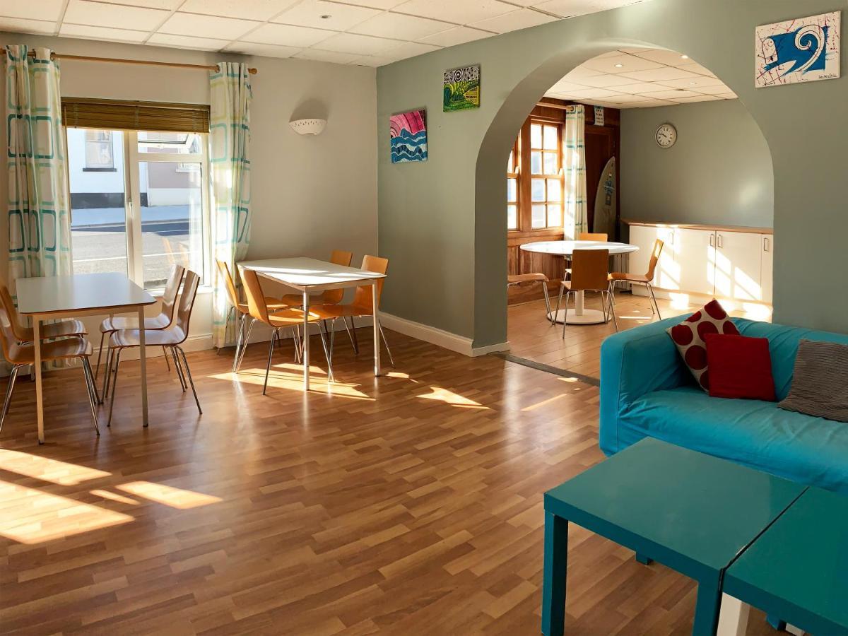 Rougey Lodge Hostel 번드런 외부 사진