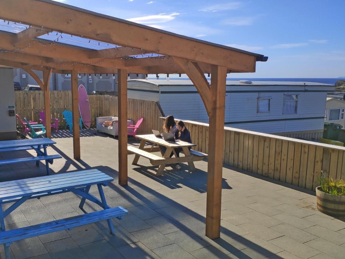 Rougey Lodge Hostel 번드런 외부 사진